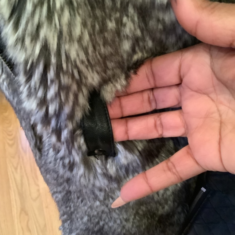 Leather Jacket with fur - Picture 7 of 8